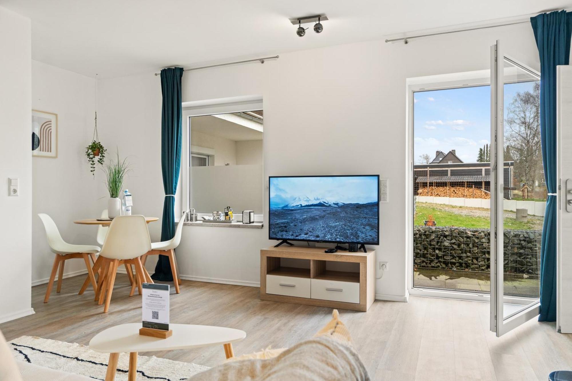 Greenhouse Living Apartment Aurinia - Wandern - Mountainbike Fahren - 4 Minuten Nach Winterberg - 4 Minuten Zur Ruhrquelle - Natur Geniessen - Reisen Mit Hund Medebach Exterior photo